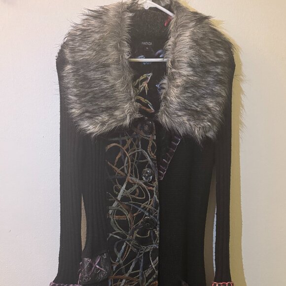 Unique Long Fantazia Sweater Cardigan - Picture 2 of 6